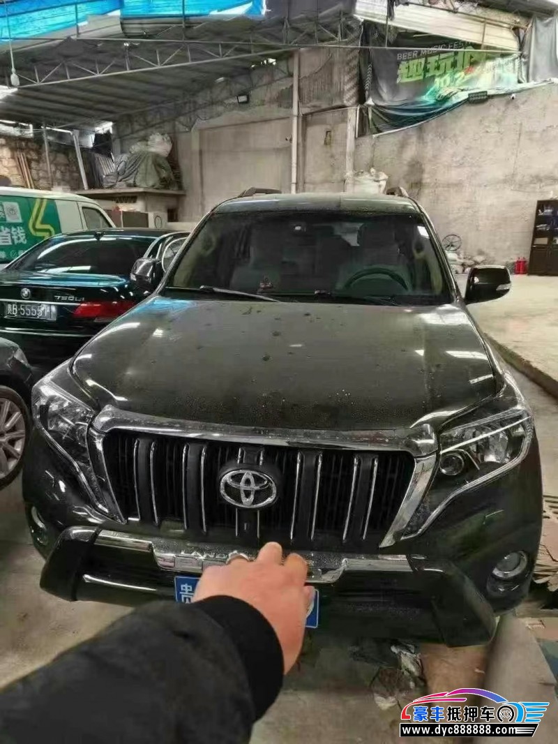 15年丰田普拉多（霸道）轿车抵押车出售