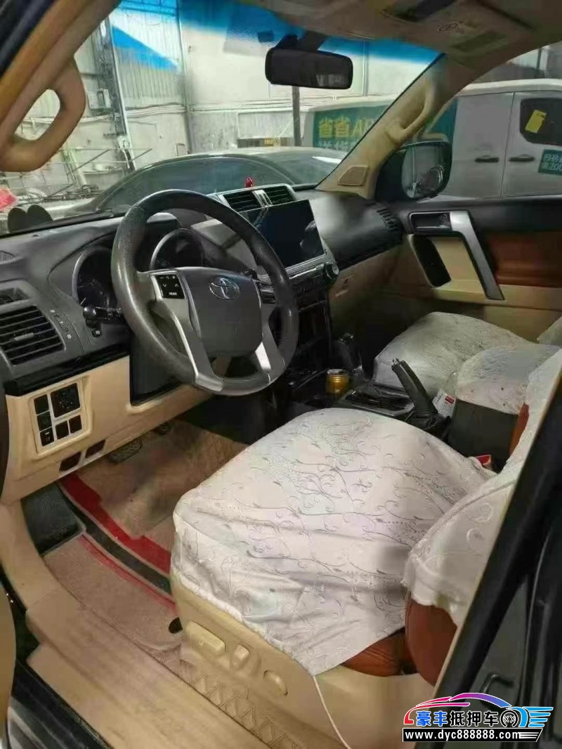 15年丰田普拉多（霸道）轿车抵押车出售