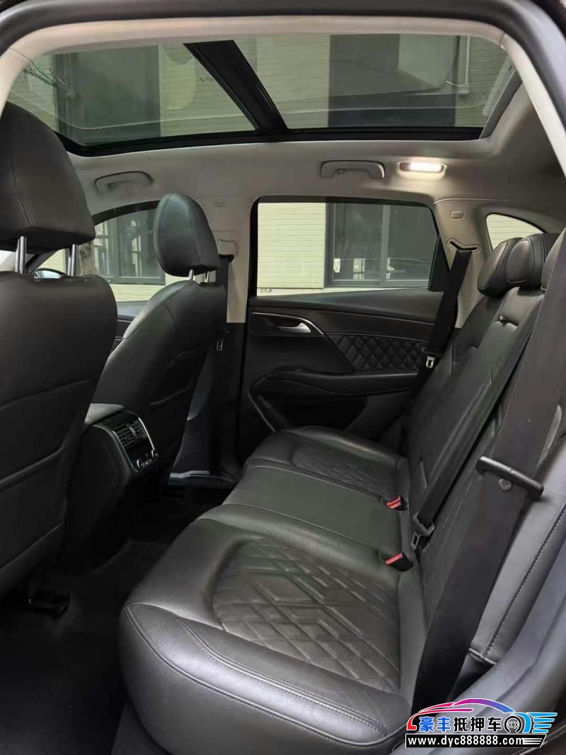 18年宝沃宝沃BX7轿车抵押车出售