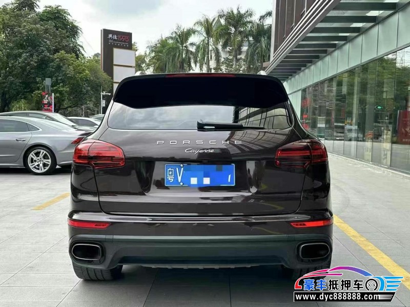 15年保时捷卡宴轿车抵押车出售