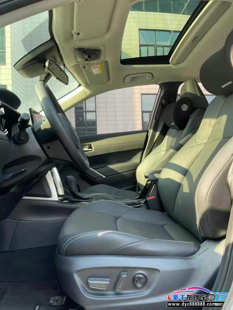 24年丰田锋兰达轿车抵押车出售