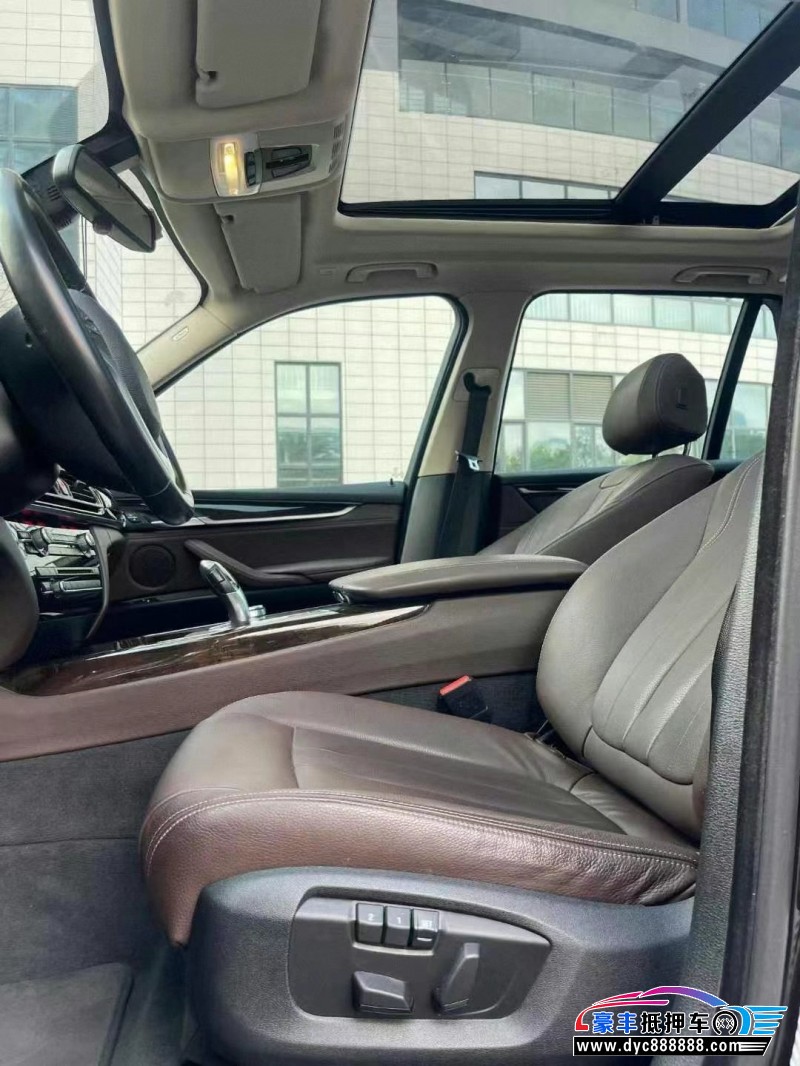 18年宝马X5轿车抵押车出售