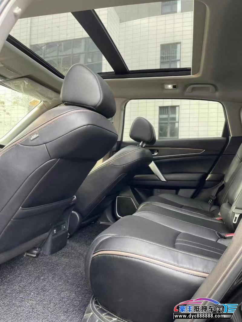 21年本田冠道轿车抵押车出售