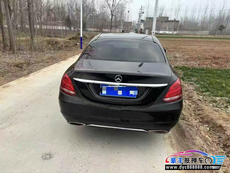 15年奔驰C轿车抵押车出售