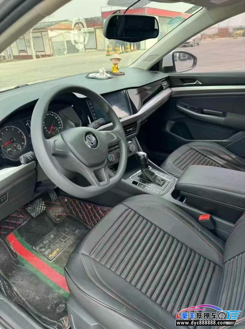 19年大众宝来轿车抵押车出售