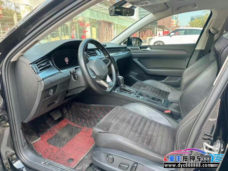 22年大众迈腾轿车抵押车出售