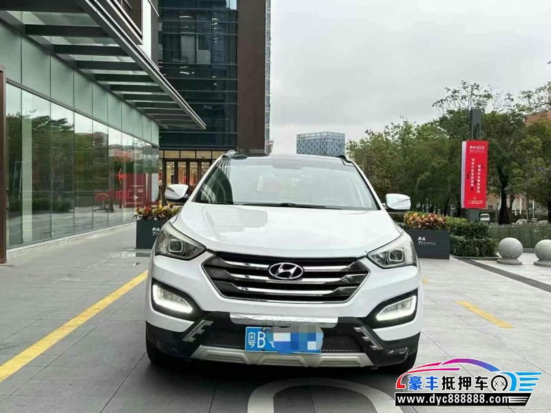 13年现代圣达菲轿车抵押车出售