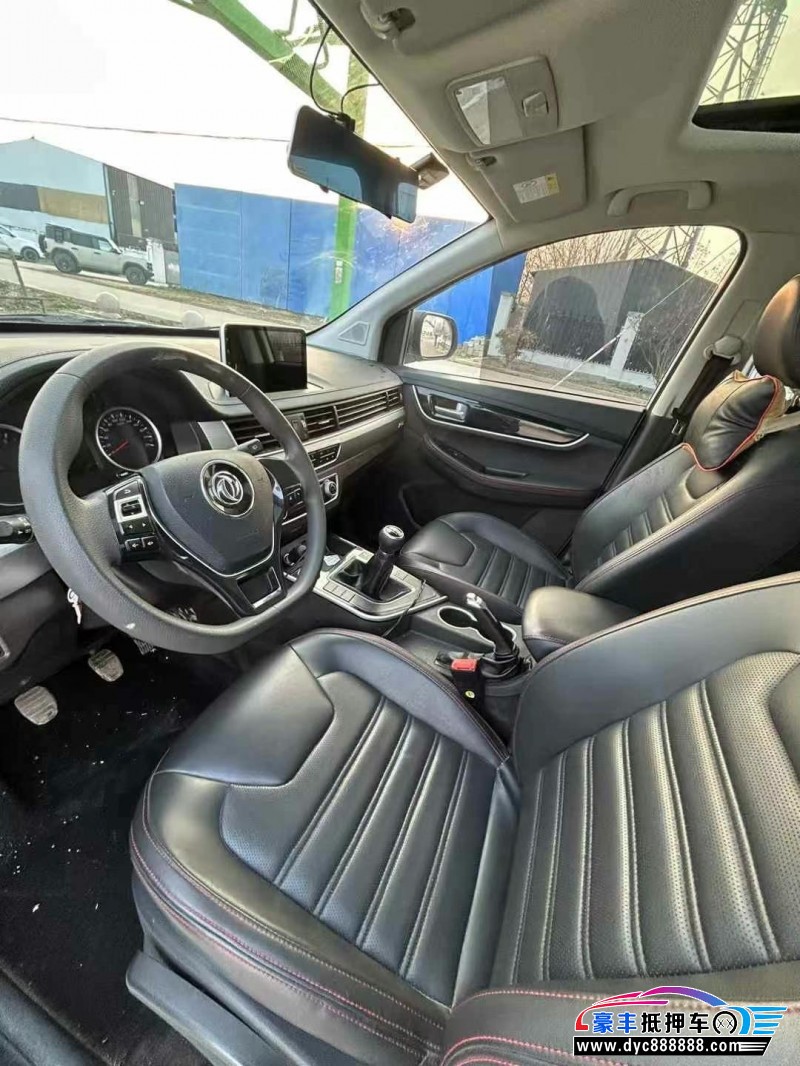 21年东风风行风行SX6轿车抵押车出售