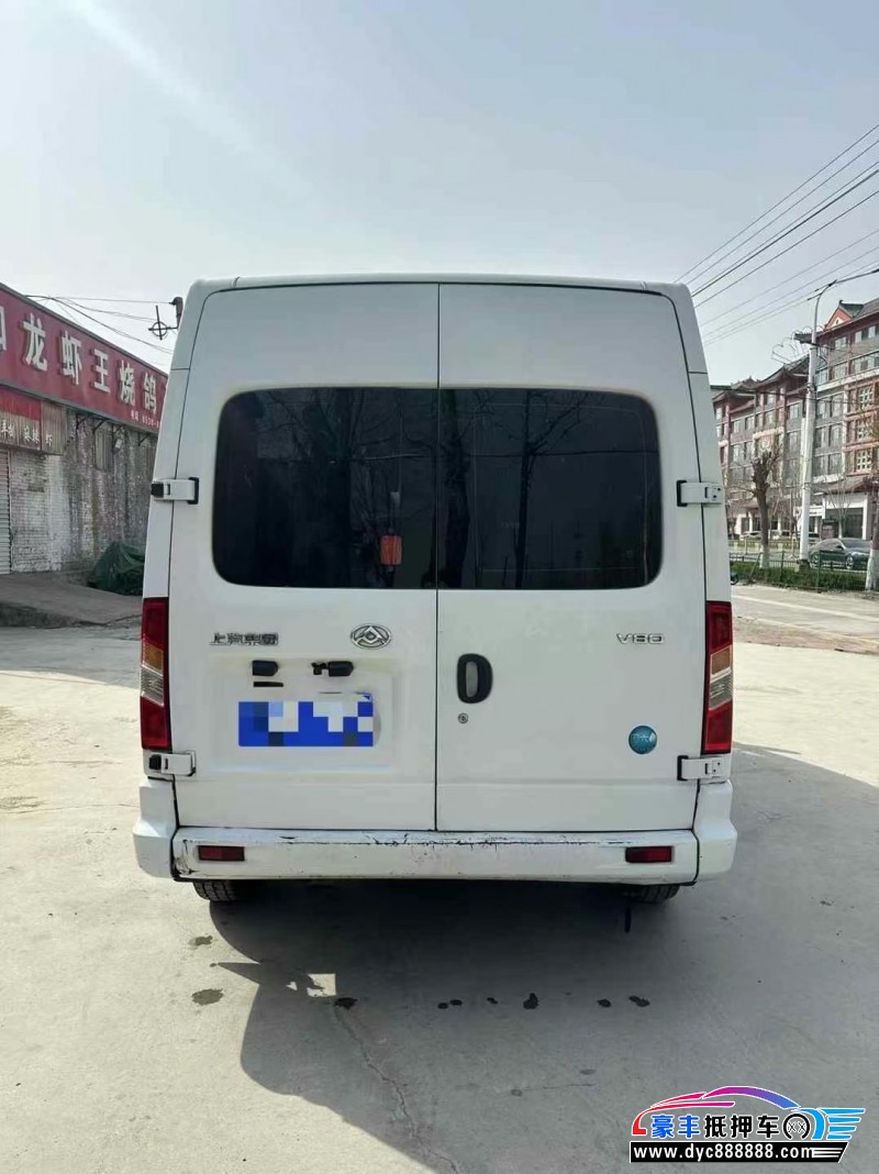 22年上汽大通V80轿车抵押车出售