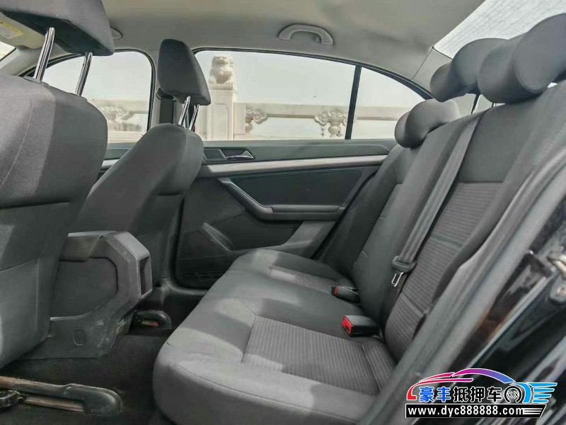 18年大众朗逸轿车抵押车出售