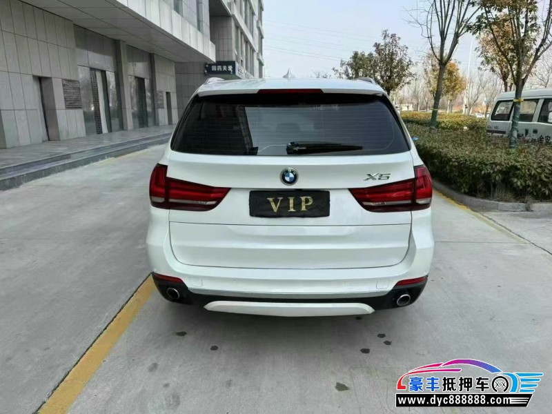 18年宝马X5轿车抵押车出售