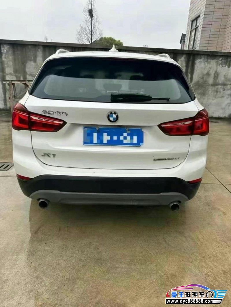 18年宝马X1SUV抵押车出售