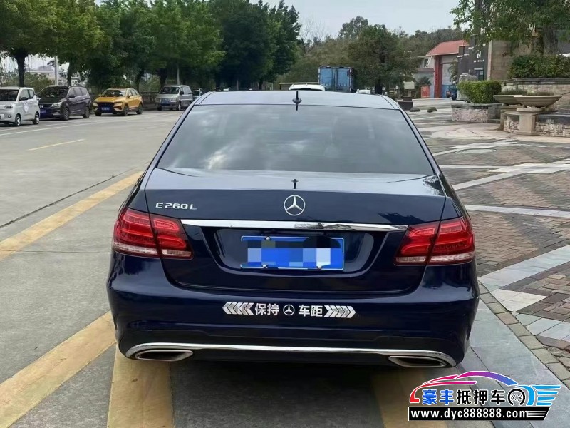 14年奔驰E轿车抵押车出售