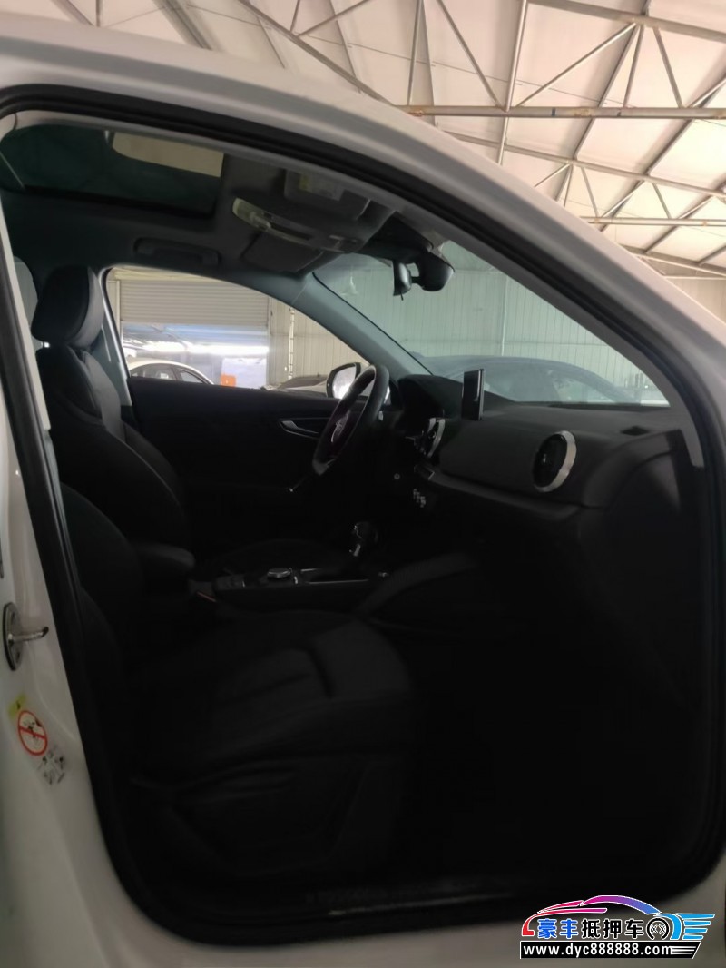 24年奥迪Q2SUV抵押车出售