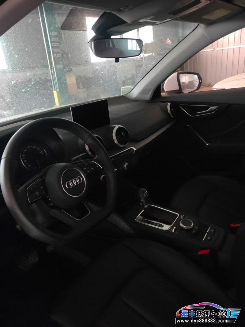 24年奥迪Q2SUV抵押车出售