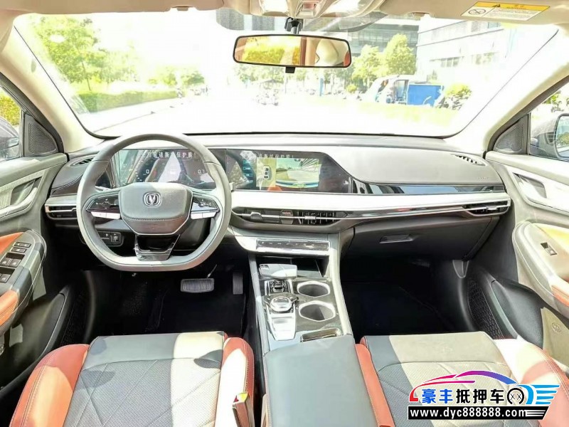 24年长安逸动轿车抵押车出售