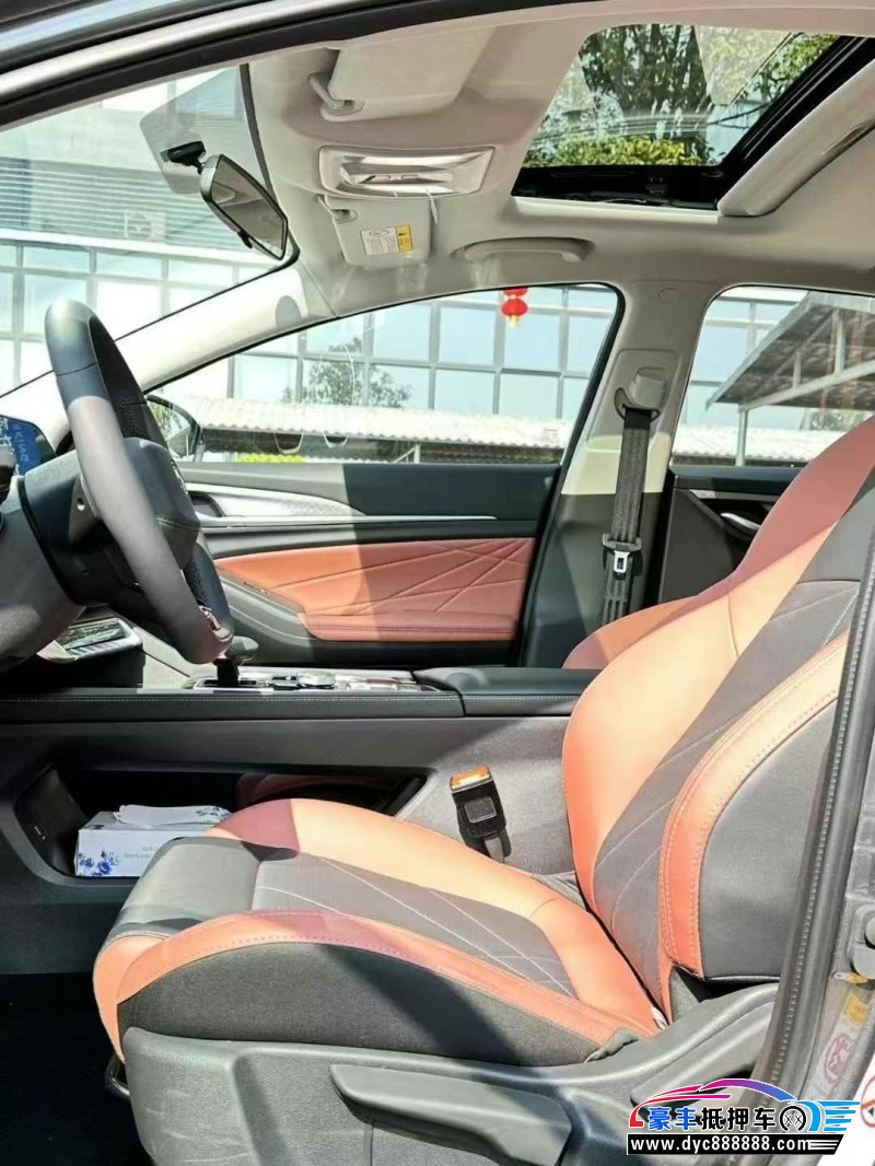 24年长安逸动轿车抵押车出售