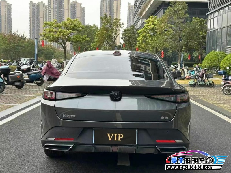 23年长安逸达轿车抵押车出售