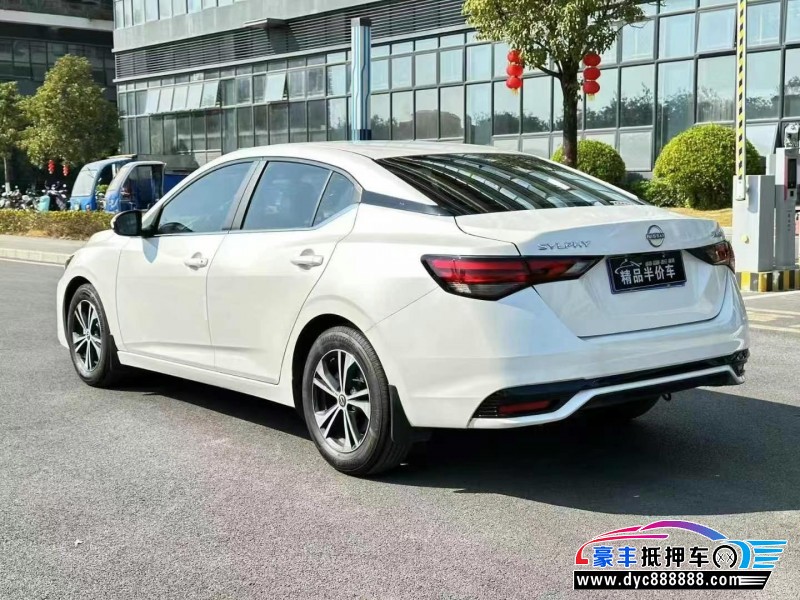 24年日产轩逸轿车抵押车出售