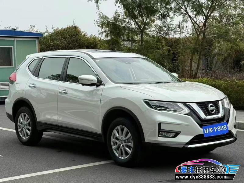 25年日产奇骏轿车抵押车出售