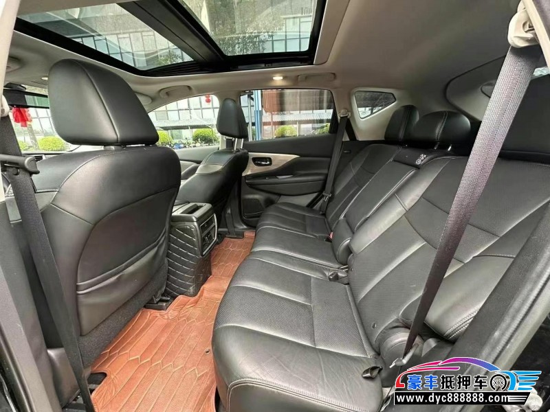 22年日产楼兰轿车抵押车出售