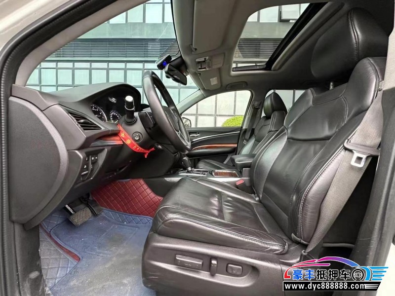 16年讴歌MDX轿车抵押车出售