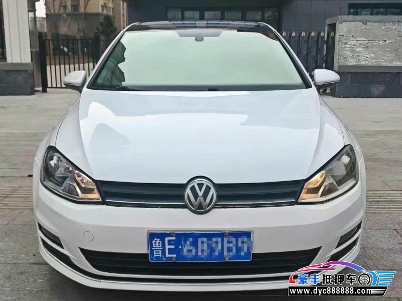 14年大众高尔夫轿车抵押车出售