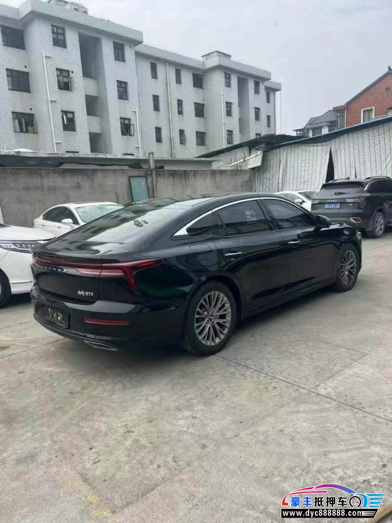 23年奔腾B70轿车抵押车出售