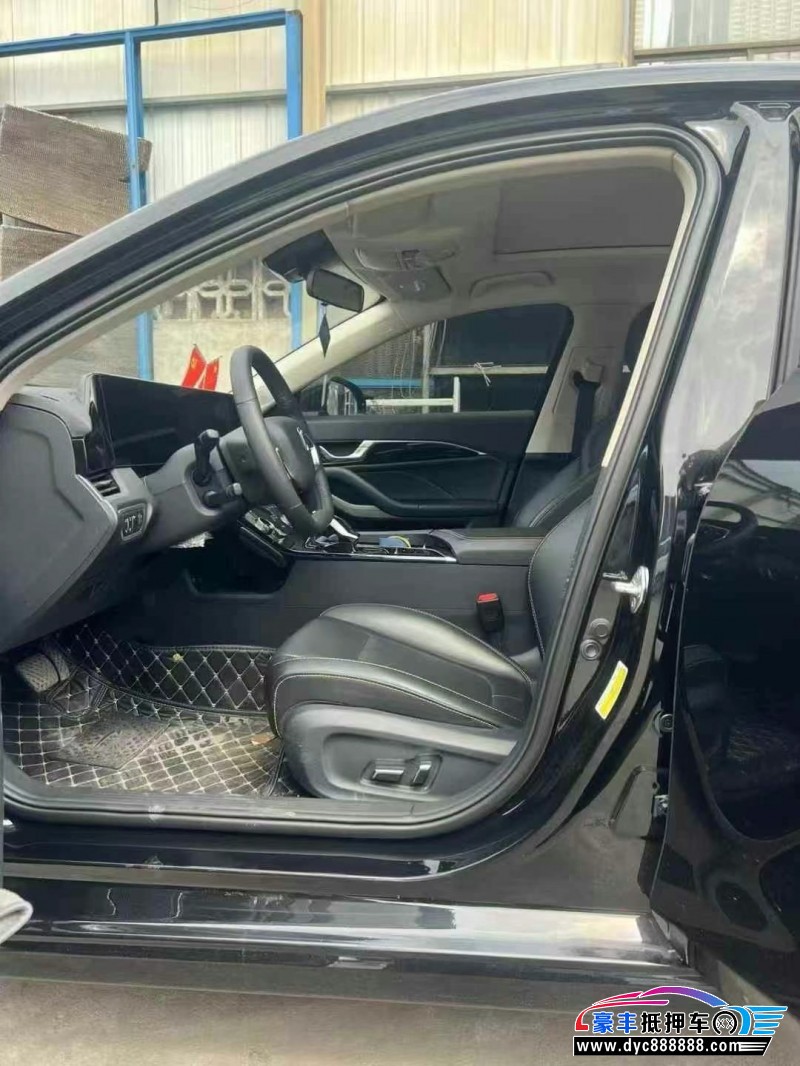 23年奔腾B70轿车抵押车出售