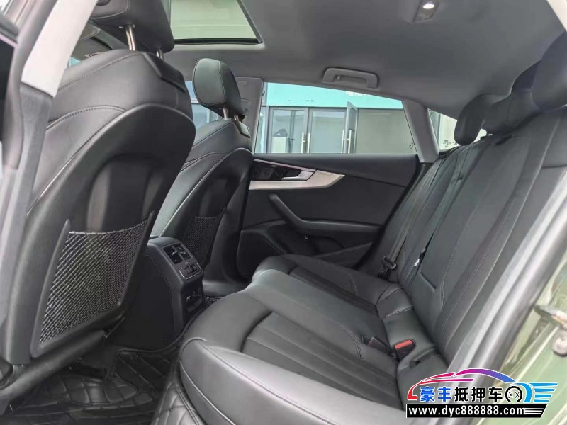 24年奥迪A5轿车抵押车出售