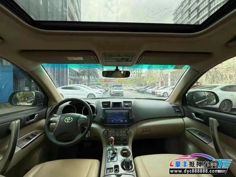 11年丰田汉兰达轿车抵押车出售