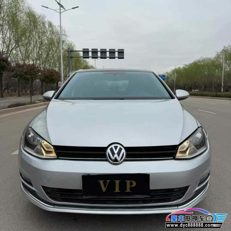 15年大众高尔夫轿车抵押车出售