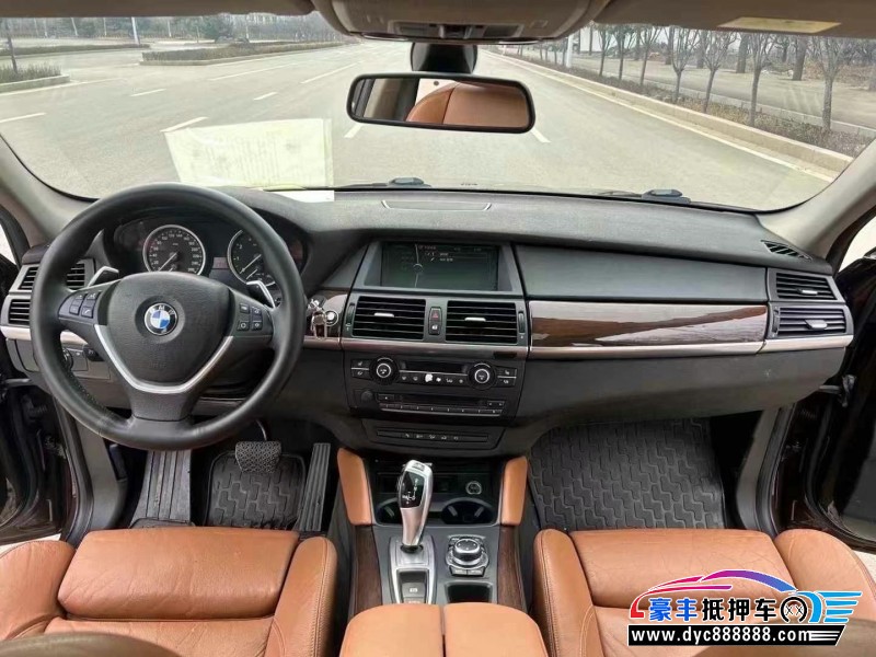 14年宝马X6轿车抵押车出售