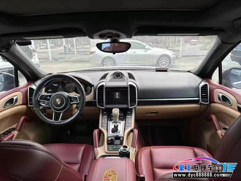 15年保时捷卡宴轿车抵押车出售