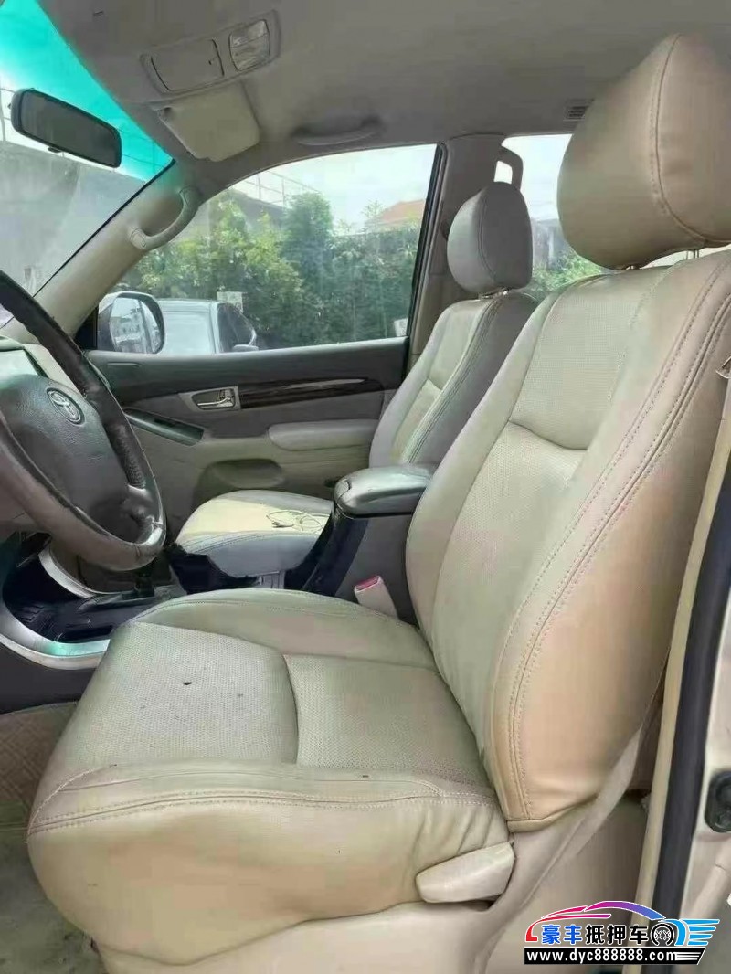 05年丰田普拉多（霸道）轿车抵押车出售