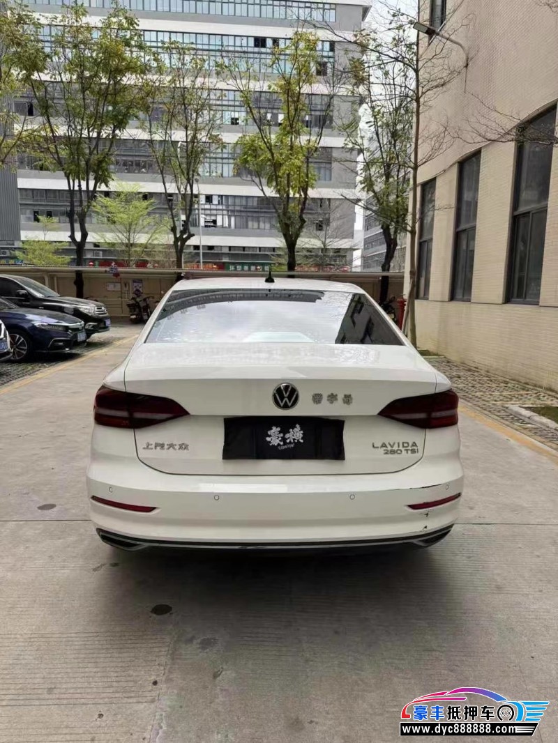 22年大众朗逸轿车抵押车出售