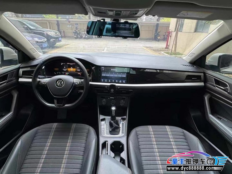 22年大众朗逸轿车抵押车出售