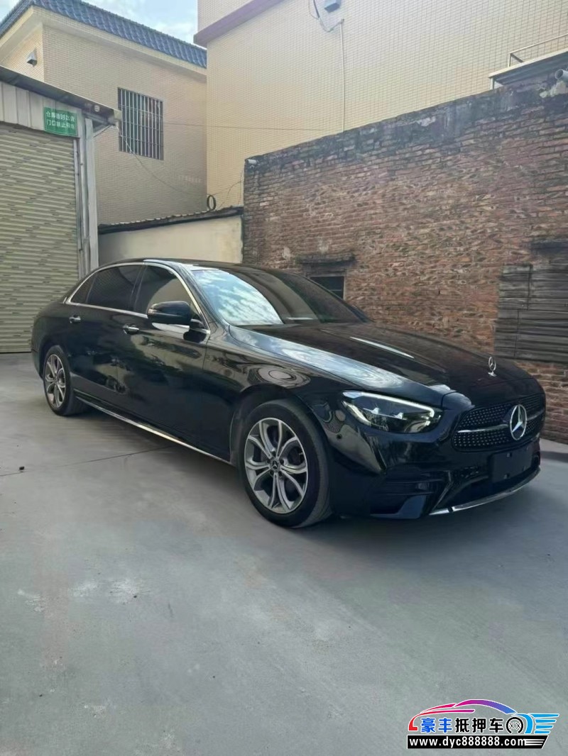 21年奔驰E轿车抵押车出售