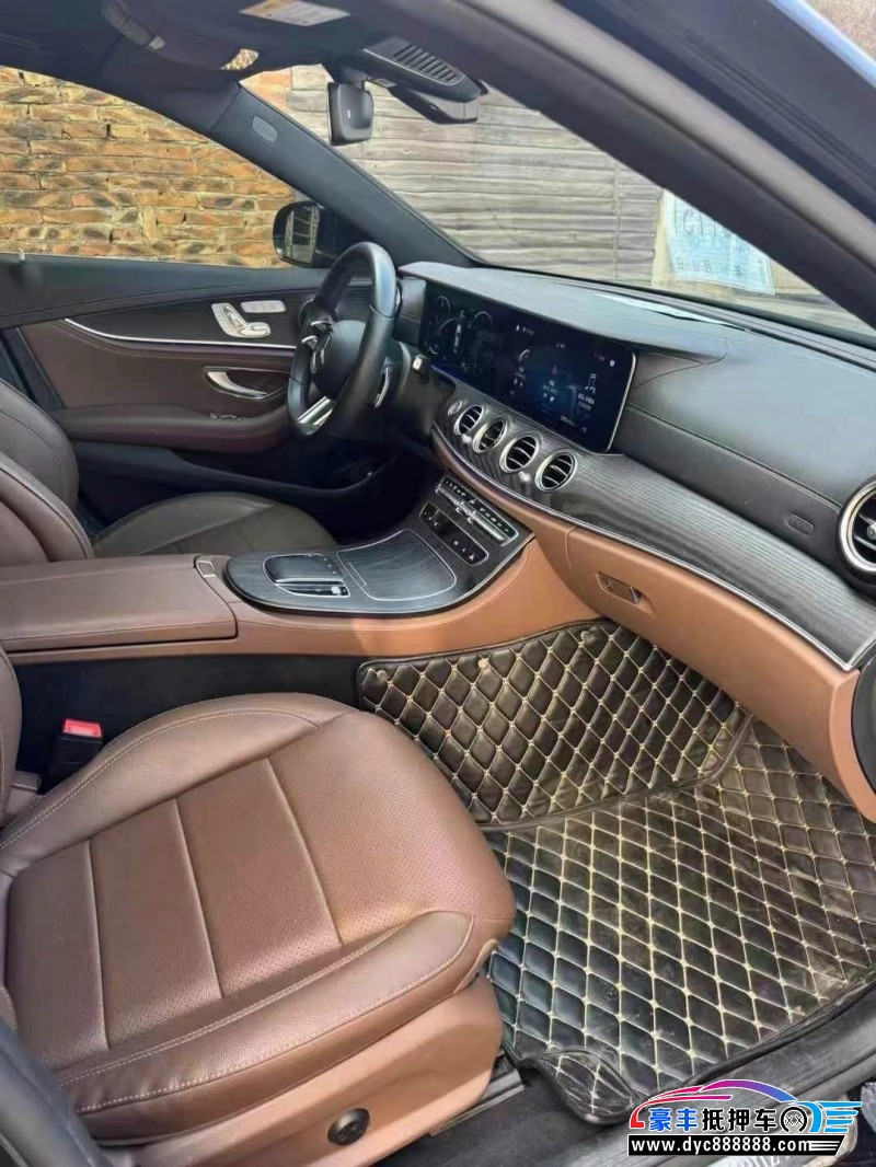 21年奔驰E轿车抵押车出售