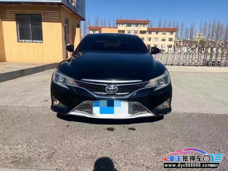 14年丰田锐志轿车抵押车出售