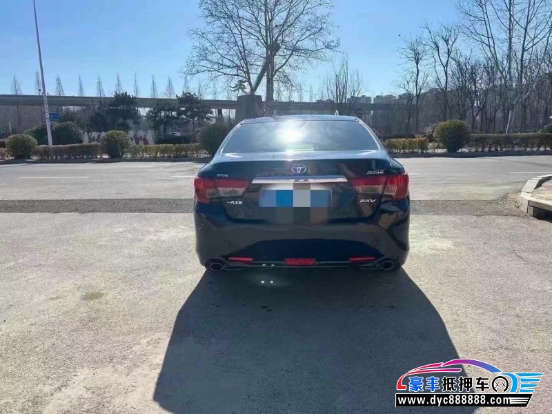 14年丰田锐志轿车抵押车出售