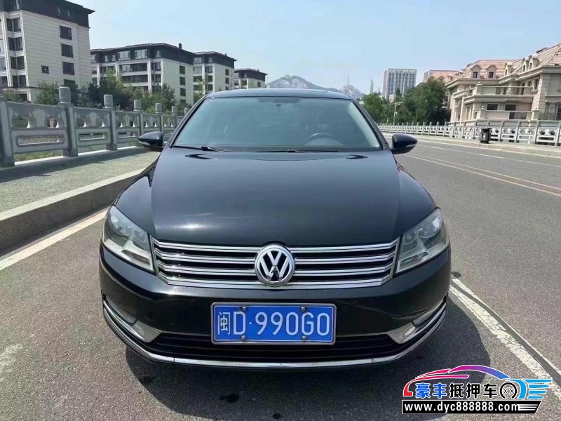 14年大众迈腾轿车抵押车出售