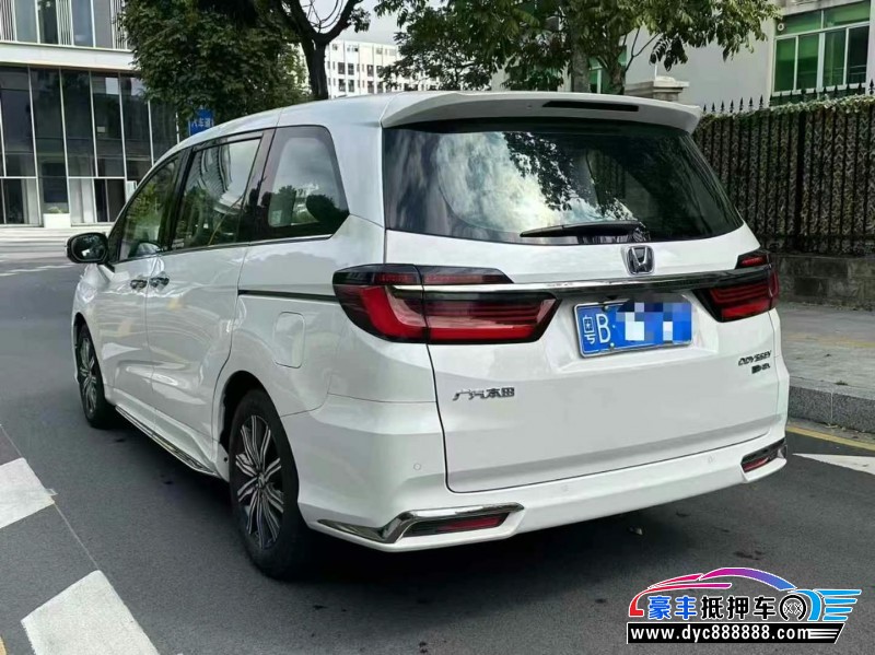 22年本田奥德赛轿车抵押车出售