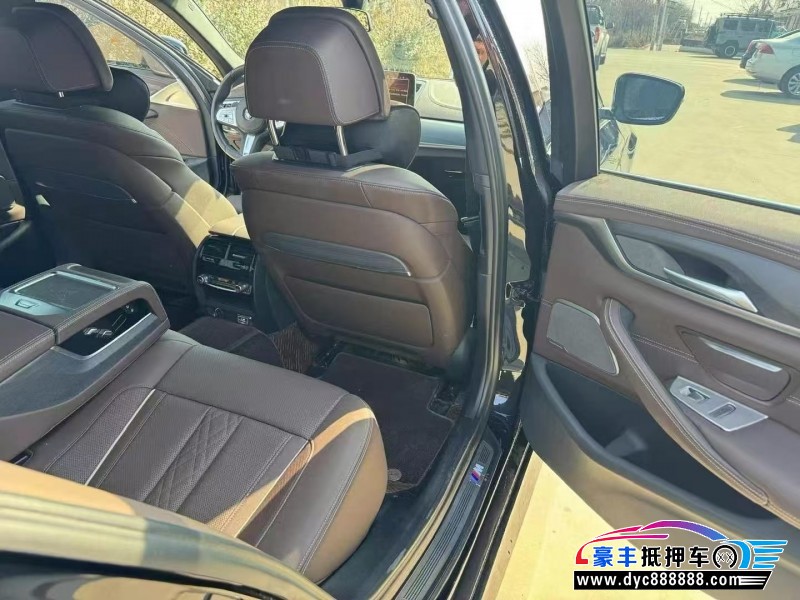 23年宝马5系轿车抵押车出售