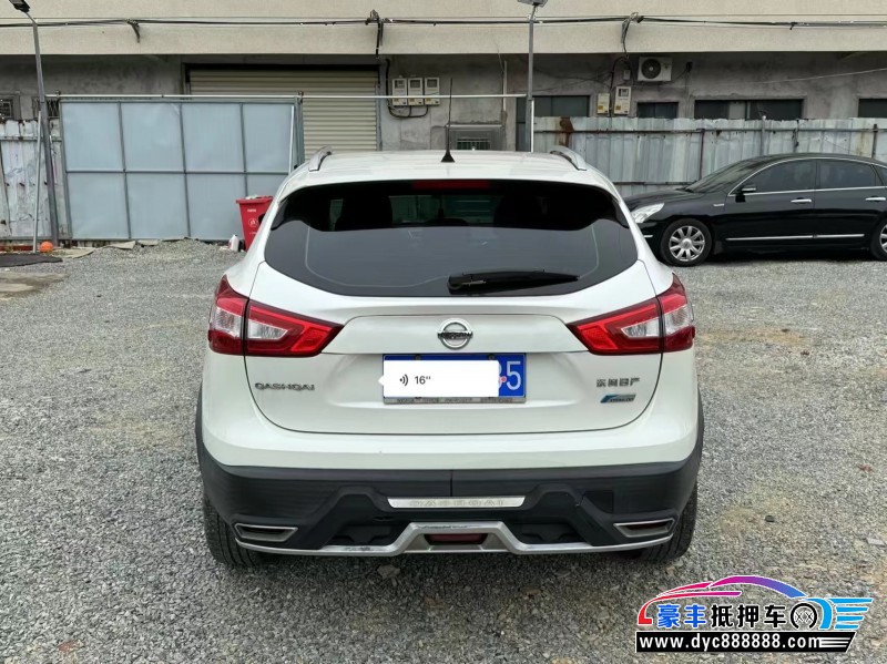18年日产逍客轿车抵押车出售