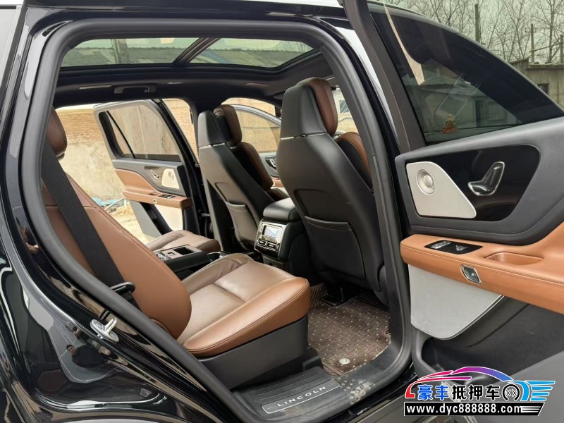 22年林肯飞行家轿车抵押车出售