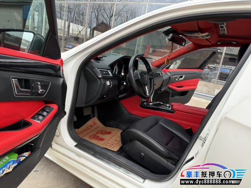 14年奔驰E轿车抵押车出售