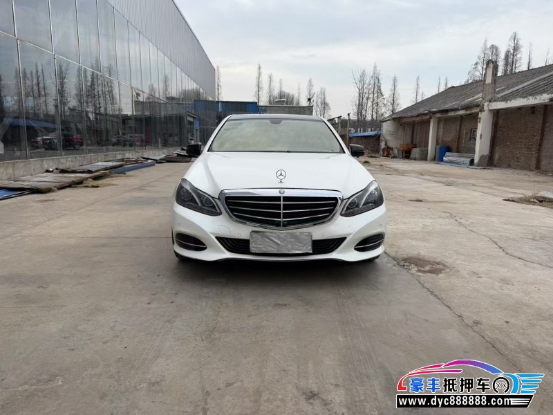 14年奔驰E轿车抵押车出售
