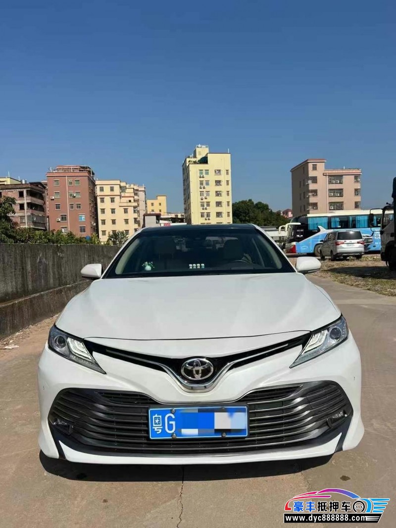 20年丰田凯美瑞轿车抵押车出售