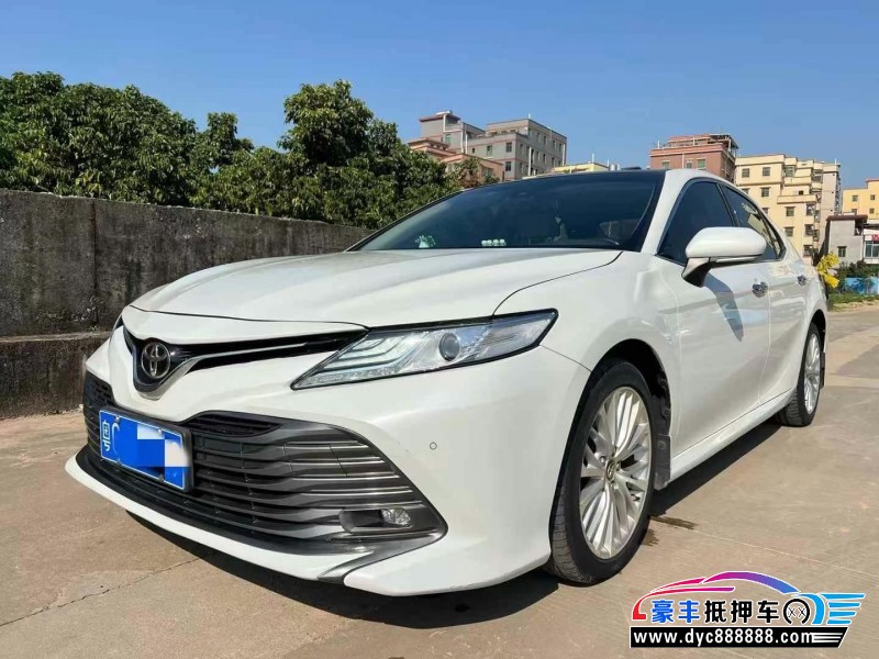 20年丰田凯美瑞轿车抵押车出售
